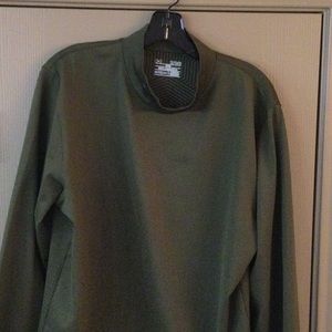 UA Cold Gear-fitted mock turtleneck